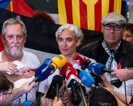 آزادی گرتا تونبرگ پس از شکنجه در اسرائیل/ افشاگری از رفتار غیرانسانی با اعضای کاروان صمود