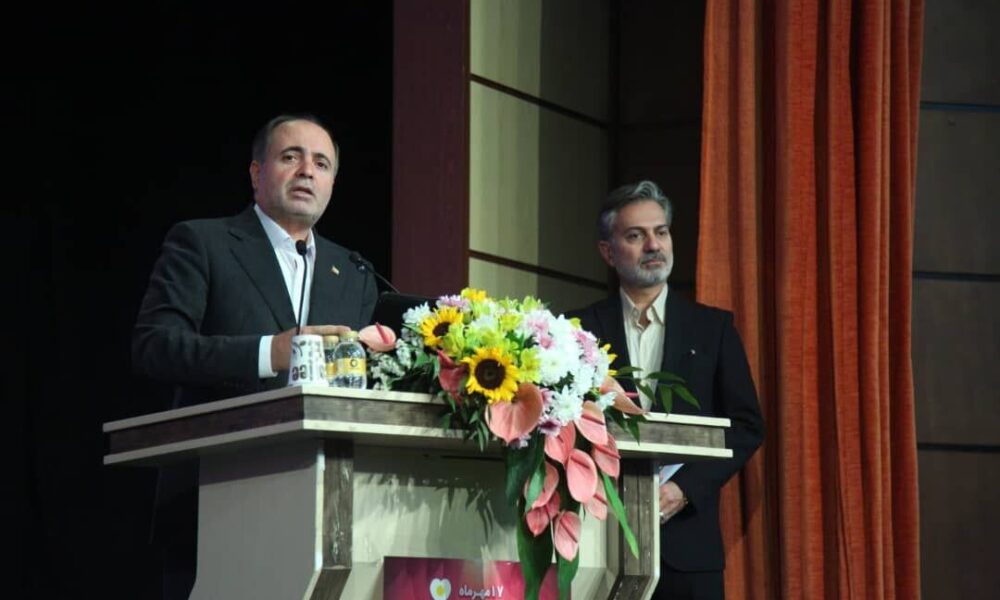 ایران با وجود همه فشارها در تأمین مواد غذایی موفق عمل کرده است ایران با وجود همه فشارها در تأمین مواد غذایی موفق عمل کرده است