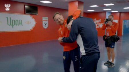 برخورد سرمربی روسیه با ستاره تیم ملی ایران همه را شوکه کرد +عکس