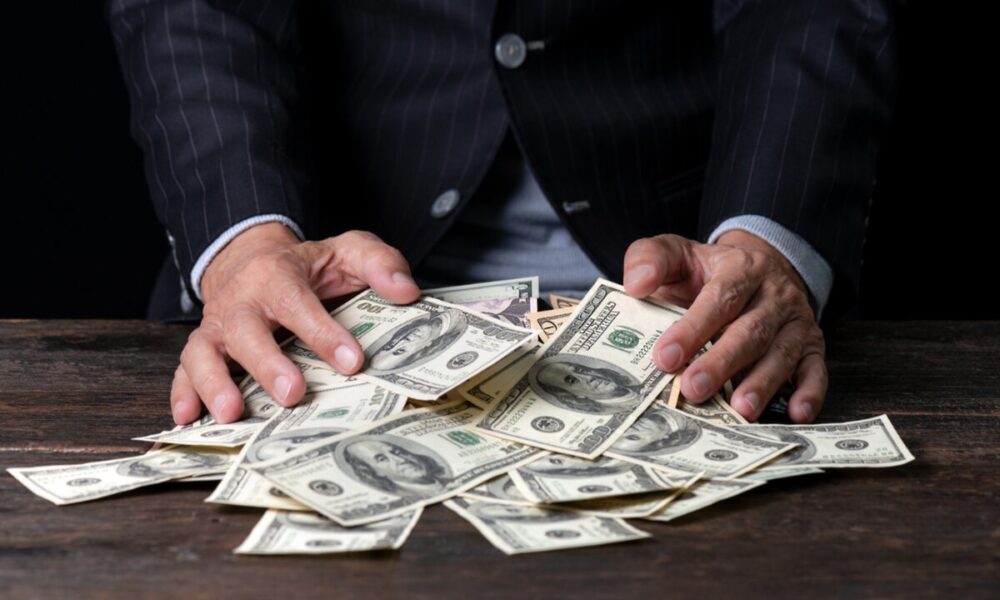 بارون ترامپ در ۱۹ سالگی ۱۵۰ میلیون دلار ثروت دارد بارون ترامپ در ۱۹ سالگی ۱۵۰ میلیون دلار ثروت دارد