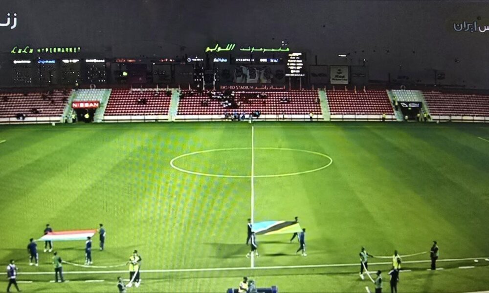 قهر ایرانیان مقیم امارات با تیم ملی فوتبال +عکس قهر ایرانیان مقیم امارات با تیم ملی فوتبال +عکس