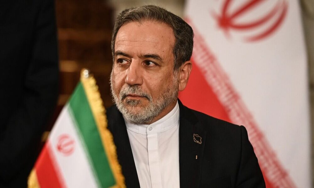 در بیانیه اجلاس جنبش عدم تعهد از ایران در قضیه اسنپ بک حمایت شده است در بیانیه اجلاس جنبش عدم تعهد از ایران در قضیه اسنپ بک حمایت شده است