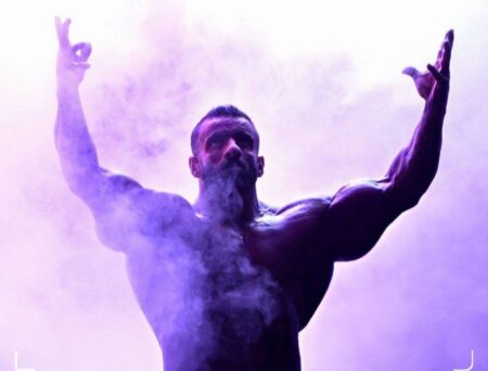 استوری تند و جنجالی هادی چوپان قبل از انتخابات: با شرف باشید نه...