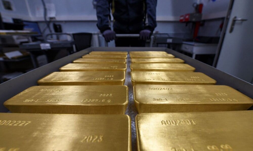 افزایش ذخایر طلای بانک مرکزی / واردات شمش‌ طلا گامی هوشمندانه در تقویت استقلال مالی کشور