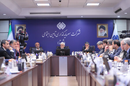 دولت چهاردهم به دنبال اصلاح ساختار اقتصادی و کاهش هزینه‌ها است