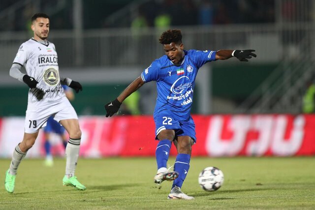 بازیکن استقلال به ایران برنگشت، ساپینتو شاکی شد!