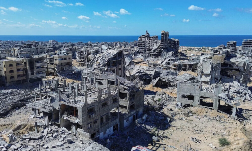 حمله هوایی رژیم اشغالگر به مرکز نوار غزه و شهادت ۳ نفر حمله هوایی رژیم اشغالگر به مرکز نوار غزه و شهادت ۳ نفر