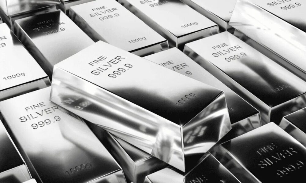 بحران در بازار جهانی نقره؛ موجودی‌ها در هند تمام شد/ لندن در وضعیت اضطراری