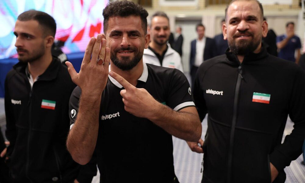 انگشتر رهبر انقلاب به این ورزشکار رسید +عکس