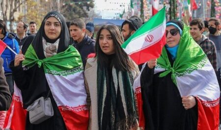 اگر تندروها بگذارند، مردم با هم مشکل ندارند! اگر تندروها بگذارند، مردم با هم مشکل ندارند!