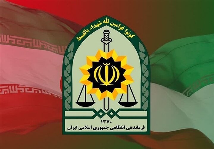 نجات جان یک خانواده با اقدام انسانی مأمور پلیس راه اصفهان