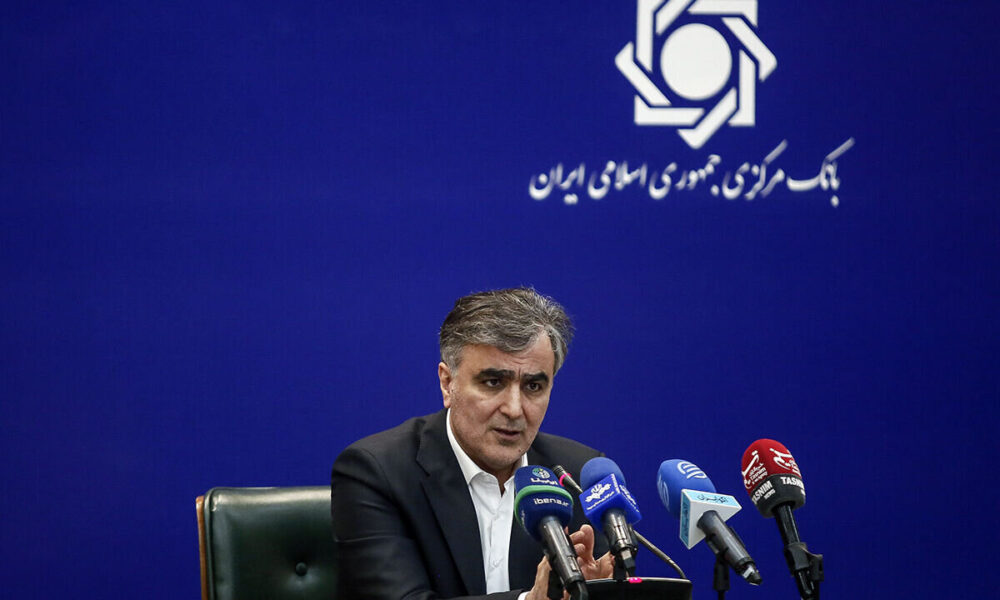 دارایی‌های نقدشونده بانک سابق آینده به بانک ملی منتقل شد