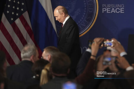 سایه جنگ بر دو قاره: هشدار پوتین و تهدید آمریکا در کارائیب