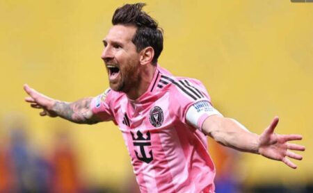 قرارداد نجومی ستاره مشهور فوتبال تمدید و خبرساز شد