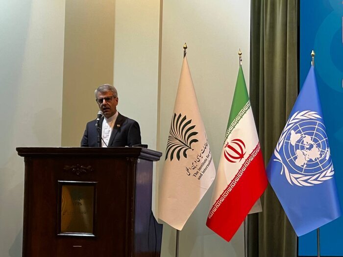ما به سازمان ملل متحدی ایمان داریم که نماینده واقعی حقوق ملتها باشد ما به سازمان ملل متحدی ایمان داریم که نماینده واقعی حقوق ملتها باشد