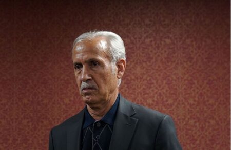 کارشناس فوتبال: در ایران مربی داریم که ۳۰ سالش نیست اما نمی‌تواند دو تا روپایی بزند!