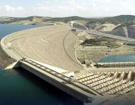 ترکیه و افغانستان، آب ایران را گروگان گرفته‌اند!