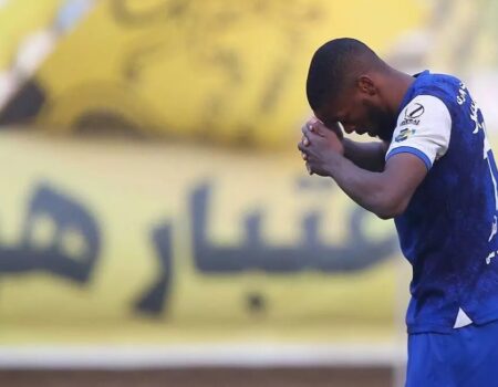 دردسر تازه برای استقلال؛ ۳۰۰ هزار دلار از جیب آبی‌ها رفت!