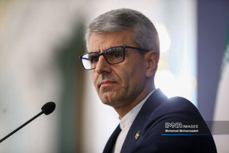 گروسی به طور کامل از صلح‌آمیز بودن برنامه هسته‌ای ایران آگاه است