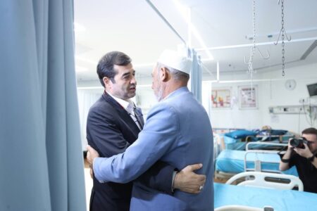 ویدیوی از صابر کاظمی روی تخت بیمارستان منتشر شد