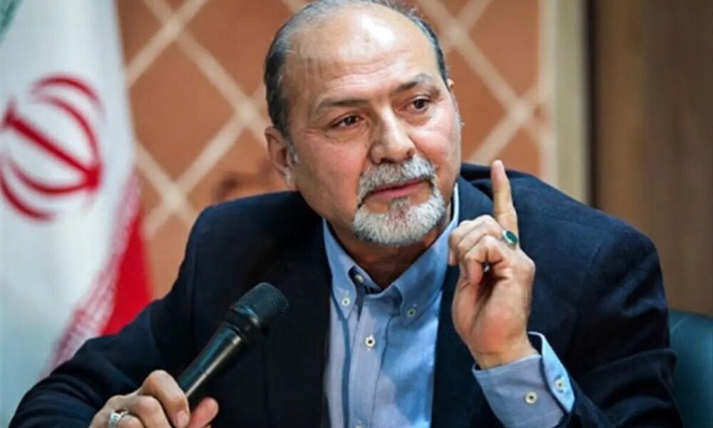 فریادشیران: تیم ملی ایران در دل مردم هیچ جایی ندارد/ دایی باید رئیس فدراسیون شود +ویدیو