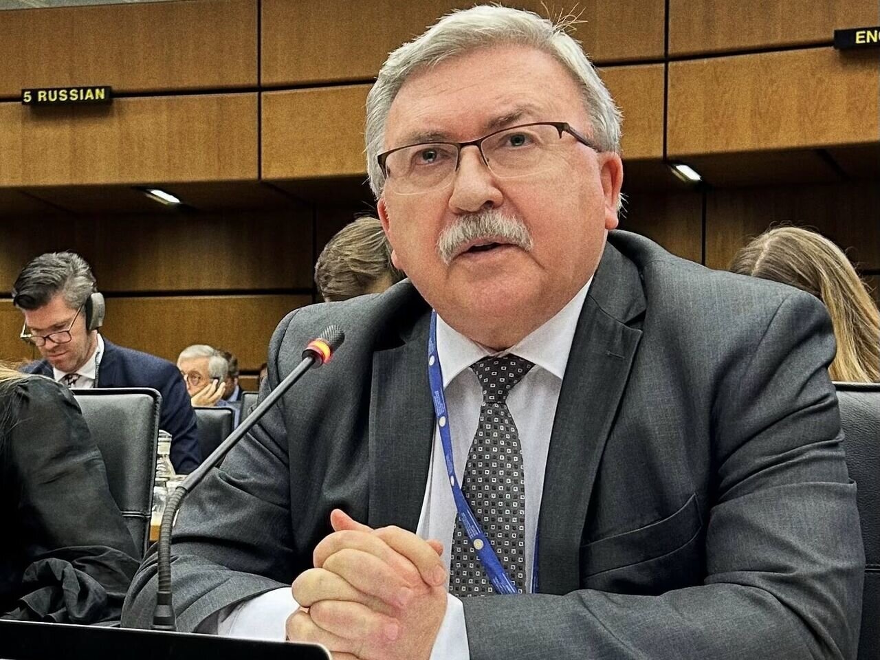 از رسیدن سوخو۳۵ و اس۴۰۰ به ایران تا بن سلمان راهی کاخ سفید خواهد شد