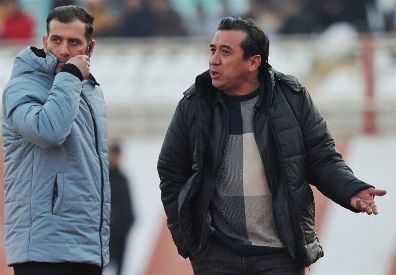 خداداد عزیزی: فرار پژمان جمشیدی؟ تلفنی با او حرف زدم/ با آبروی افراد بازی نکنید!