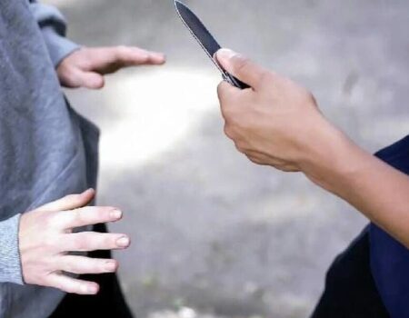 سارقانی که روح و روان مردم را به هم ریخته‌اند