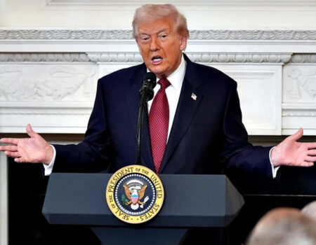 ادعای ترامپ: برای شنیدن درخواست لغو تحریم‌ها علیه ایران آماده‌ام