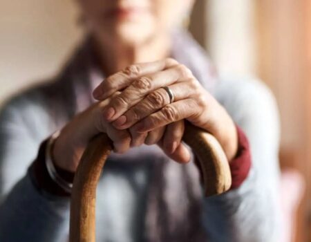 وصیت تلخ پیرمرد ۹۰ ساله خبرساز شد