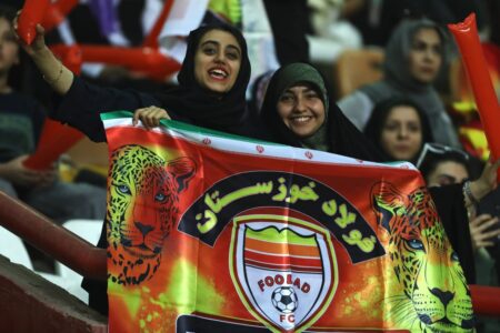 از تابلو «ورود ممنوع» تا فریاد شادی بانوان اهوازی +تصاویر