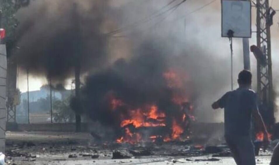 حملات هوایی رژیم اسرائیل به جنوب لبنان سه شهید و ۱۱ زخمی برجای گذاشت حملات هوایی رژیم اسرائیل به جنوب لبنان سه شهید و ۱۱ زخمی برجای گذاشت