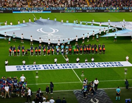 ایرلند: اسرائیل را از مسابقات فوتبال اروپا اخراج کنید!