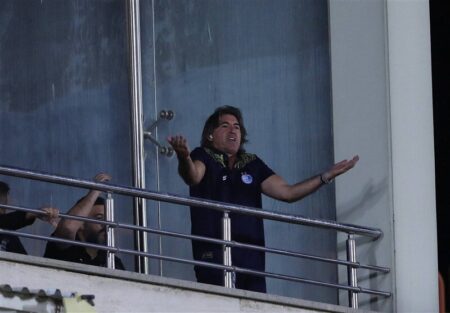 قلعه‌نویی بازی استقلال را لغو کرد، ساپینتو شاکی شد!