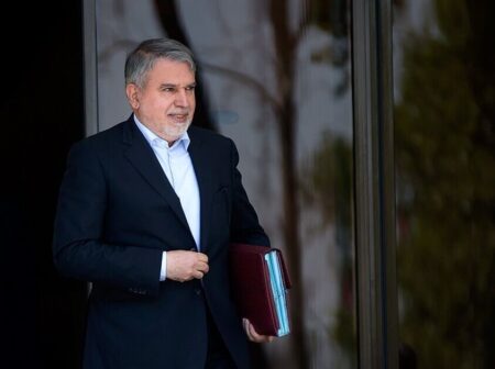 جزئیات تازه از طرح «توریست کارت» منتشر شد جزئیات تازه از طرح «توریست کارت» منتشر شد