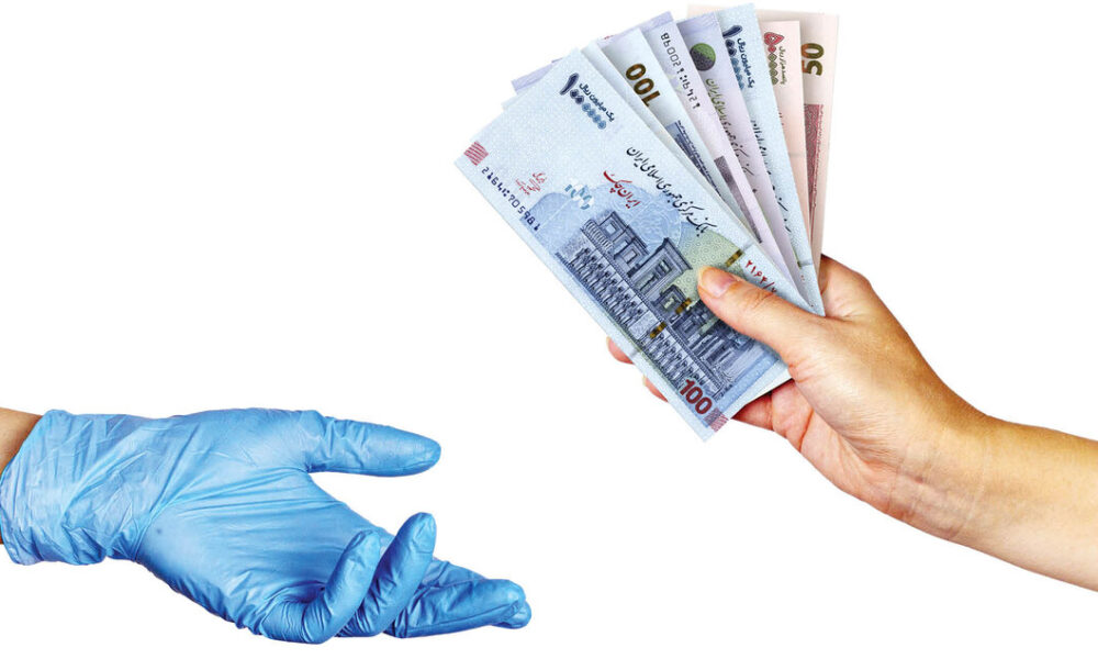 واکنش‌ مردم به پدیده زیرمیزی؛ کسی صدای ما را می‌شنود؟