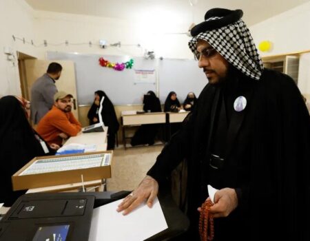مشارکت ۵۵ درصدی مردم عراق در انتخابات پارلمانی