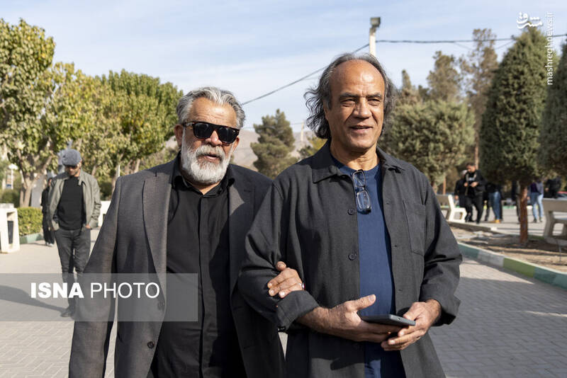 عکس/ حضور چهره‌ها در تشییع پیکر "همایون ارشادی"