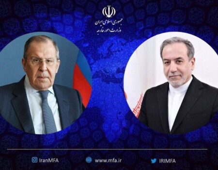 تأکید عراقچی بر تداوم همکاری با روسیه و چین پیش از نشست شورای حکام