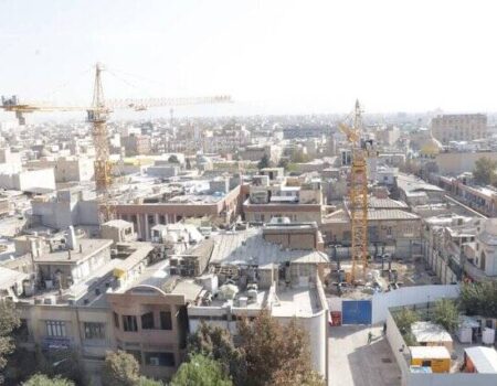 در حیاط شاهیِ تهران چه خبر است؟