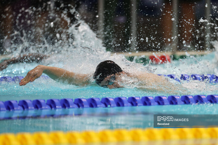 مدال برنز بر گردن نماینده شنای ایران در بازیهای کشورهای اسلامی