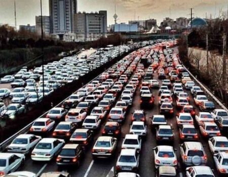 یارانه ۲۱ میلیارد دلاری در بنزین