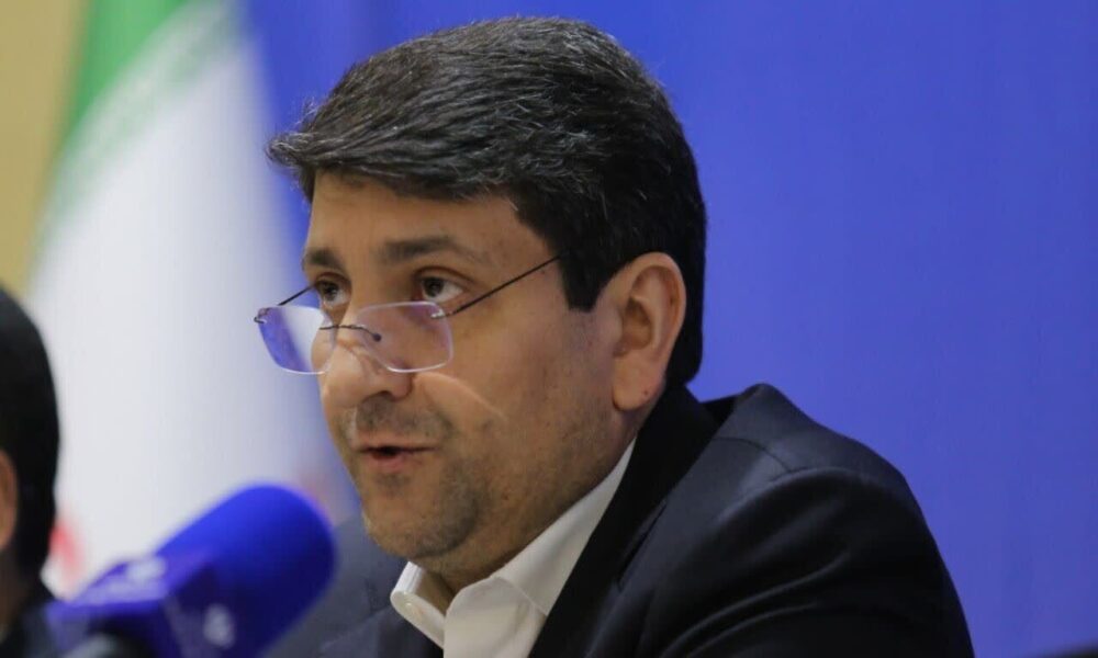 نزدیکی دل‌ها موجب ایجاد وفاق در جامعه می‌شود