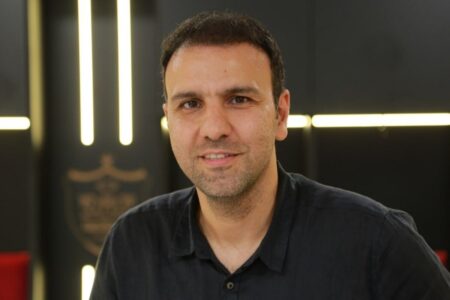 آقای گل سابق پرسپولیس در راه بازگشت