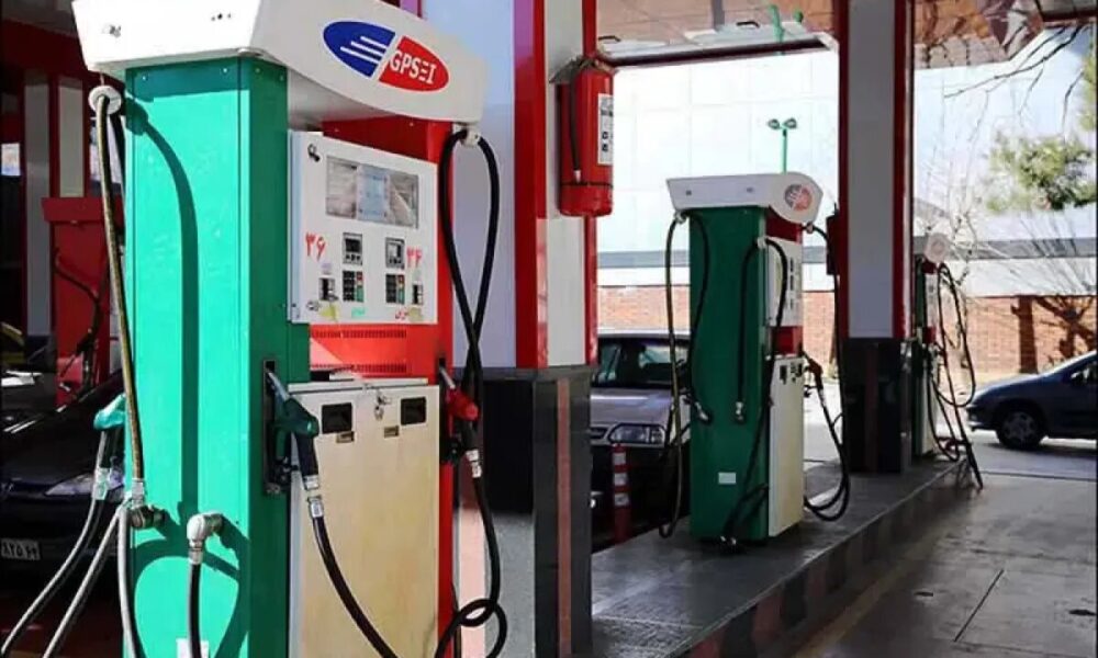 شمارش معکوس برای رونمایی از بنزین سوپر وارداتی شمارش معکوس برای رونمایی از بنزین سوپر وارداتی