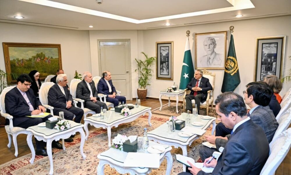 رایزنی تهران-اسلام‌آباد؛ تأکید ایران و پاکستان بر تقویت همکاری‌های دوجانبه