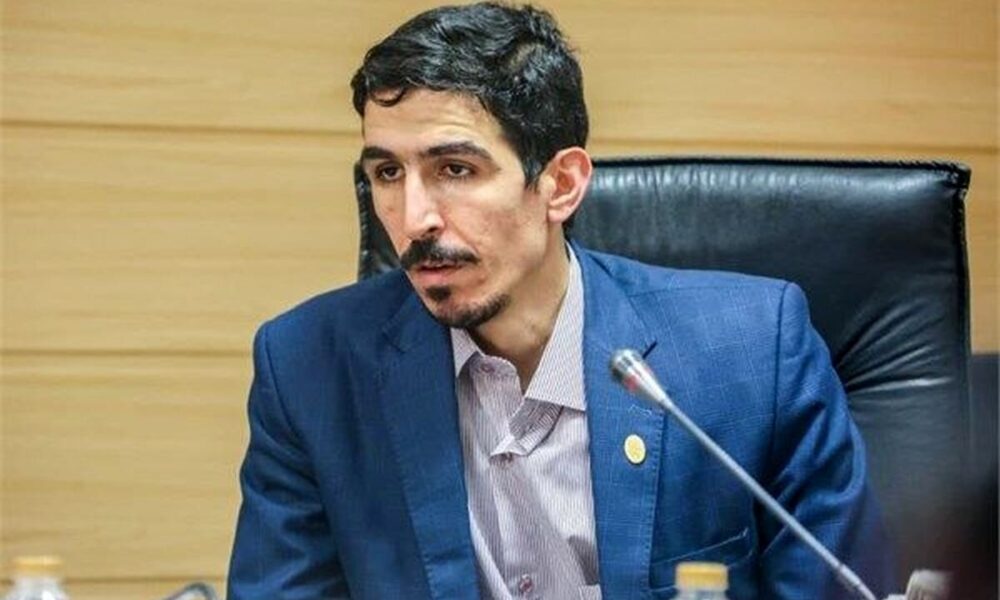 یک کارت بانکی در شهریور یک میلیارد تومان بنزین خرید یک کارت بانکی در شهریور یک میلیارد تومان بنزین خرید