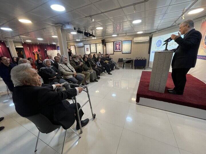 داریوش ارجمند: در برابر شایعاتی همچون جنازه‌های سد کرج هوشیار باشیم