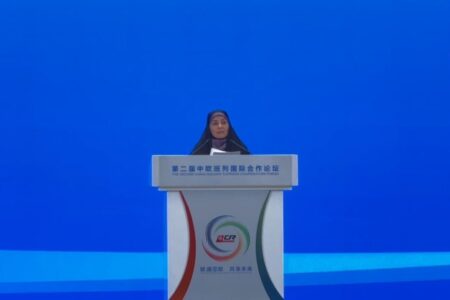 راه‌گذر ریل جنوبِ جاده ابریشم تکمیل می‌شود