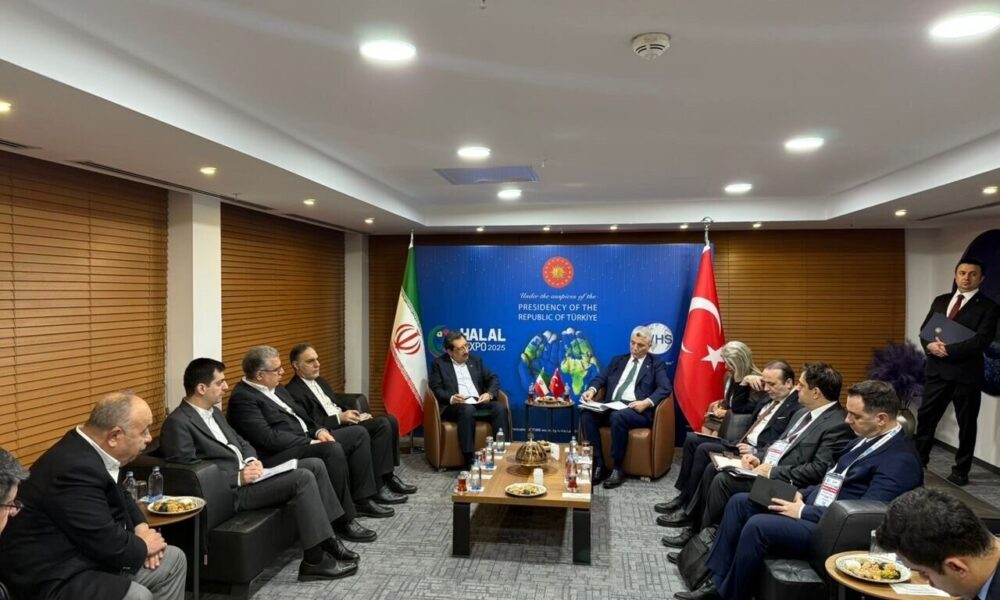 تجارت ایران و ترکیه پتانسیل جهش بزرگ دارد تجارت ایران و ترکیه پتانسیل جهش بزرگ دارد